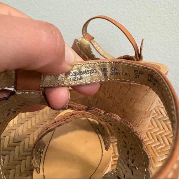 Coach Laser Cut Gena Wedge Sandal Size 7 - Picture 9 of 15